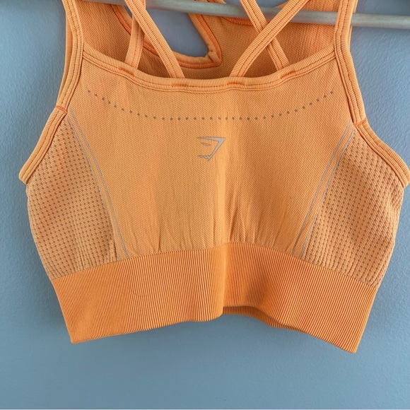 !SOLD! GYMSHARK Neon Orange Ultra Seamless Asymmetrical Workout Sports Bra - Picture 7 of 9